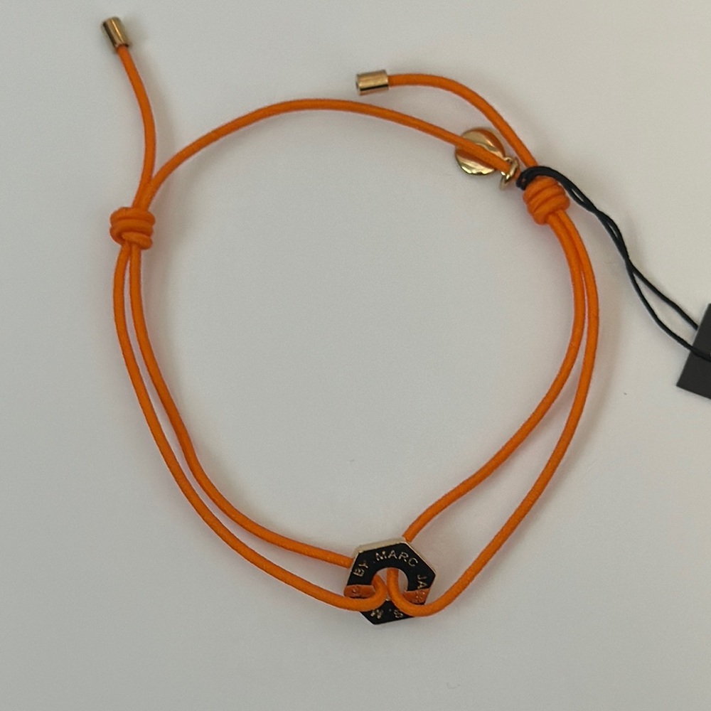 NWT Marc Jacobs Orange Cord Bracelet with Adjustable Closure - Picture 4 of 4